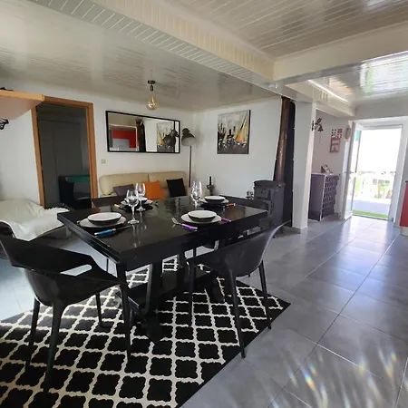 Holiday home Delia Typical Portuguese House Sao Bartolomeu dos Galegos e Moledo