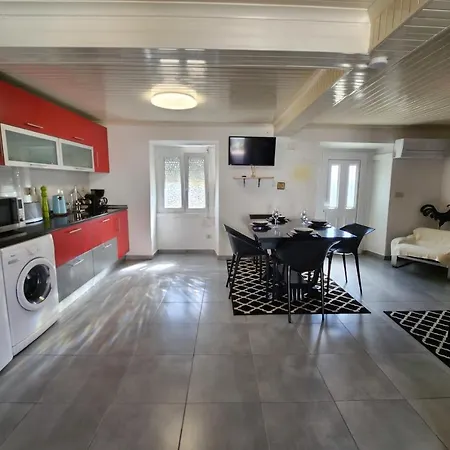 Delia Typical Portuguese House Holiday home